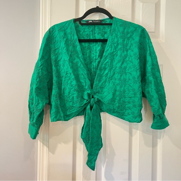 ZARA embroidered green top size medium - Picture 3 of 8